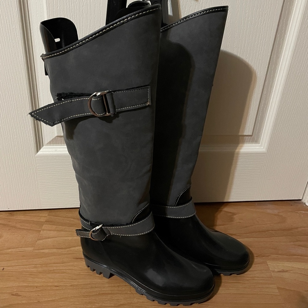 Suede and rubber boots - woman’s size 5-5.5 🤩 (3/15)